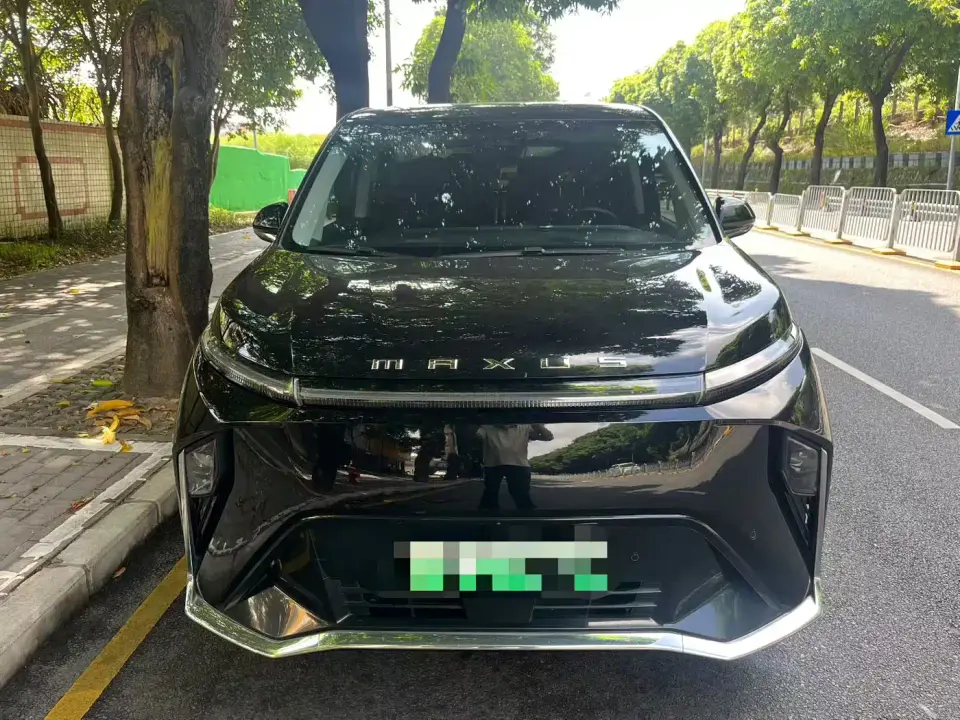 SAIC Maxus Dajia 9 Long Range Alpine 6-Seater 2022