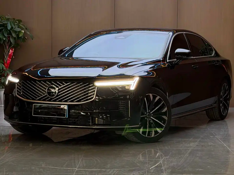 Volvo S90 B5 Zhiyuan Luxury Edition 2026