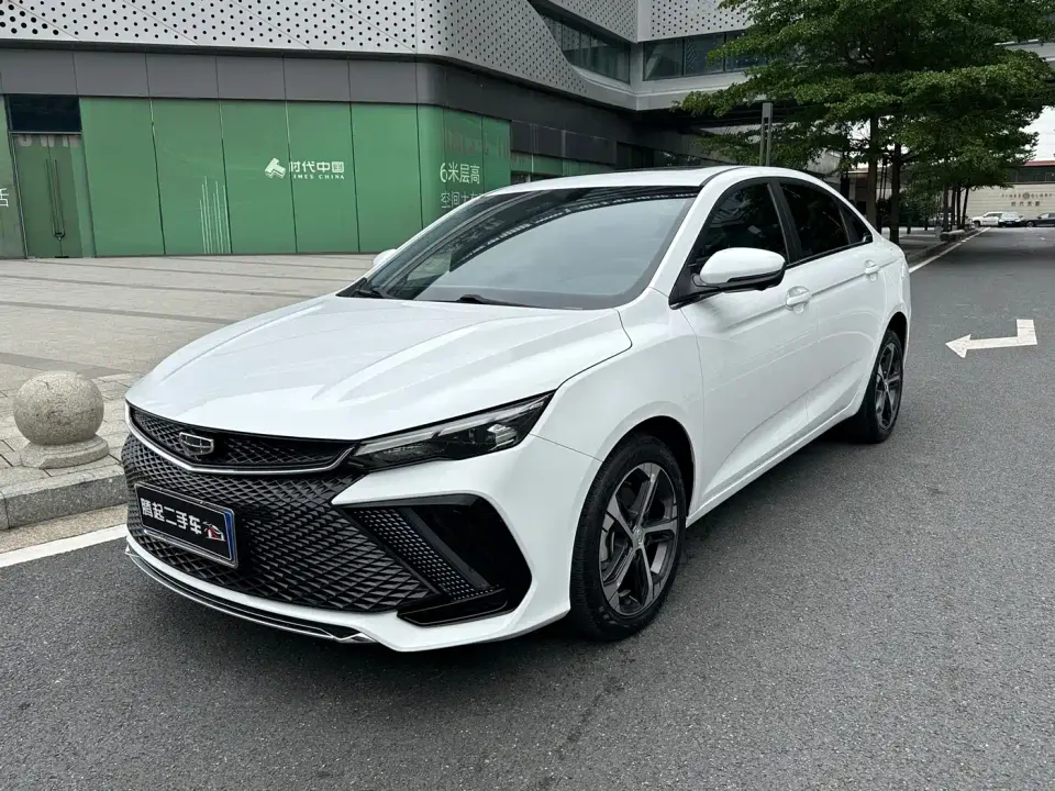 Geely Emgrand L 1.4T CVT Flagship 2022