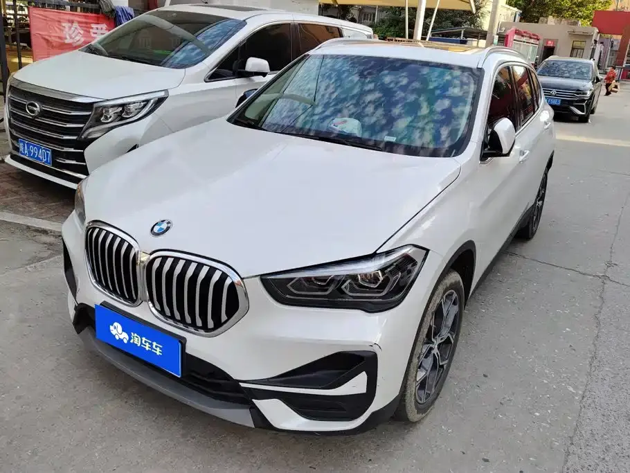 BMW X1 sDrive25Li Leading 2023