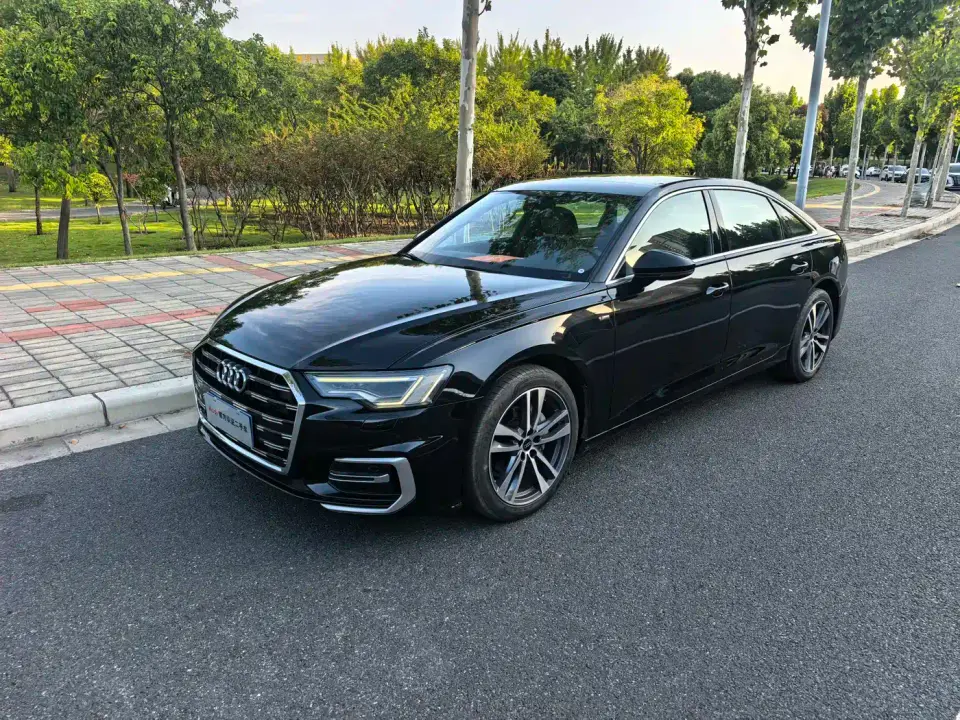 Audi A6L 40 TFSI Luxury Dynamic 2024