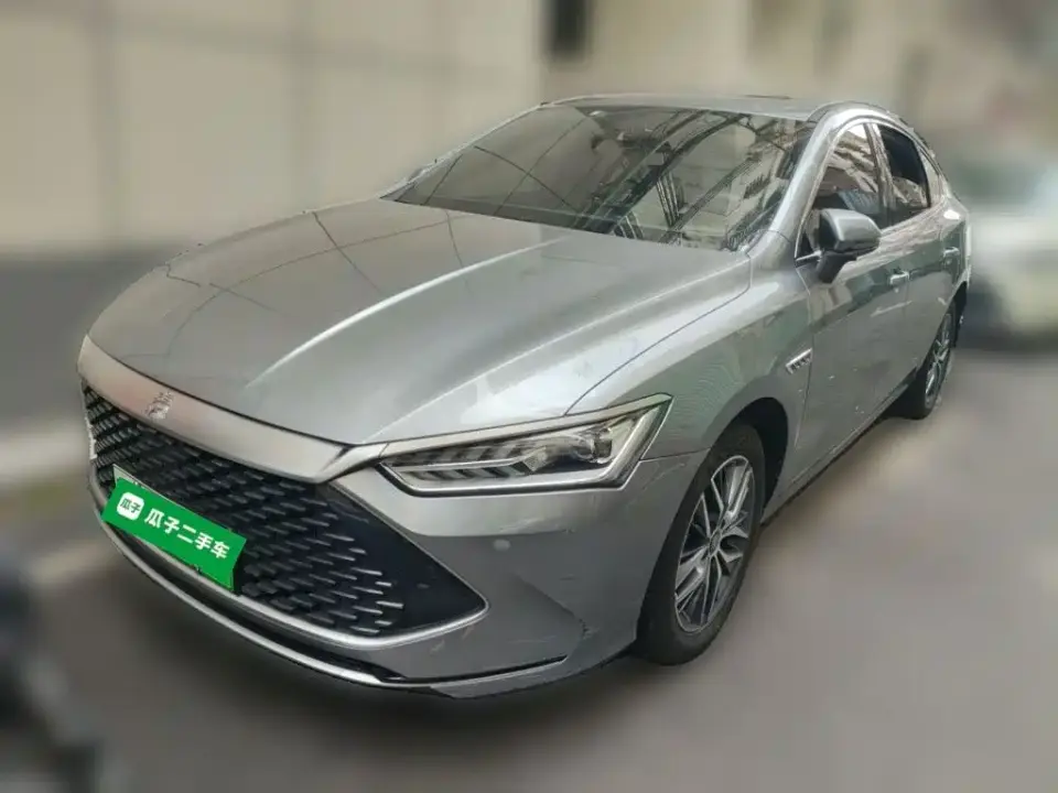 BYD Qin PLUS DM-i 120KM Premium 2022