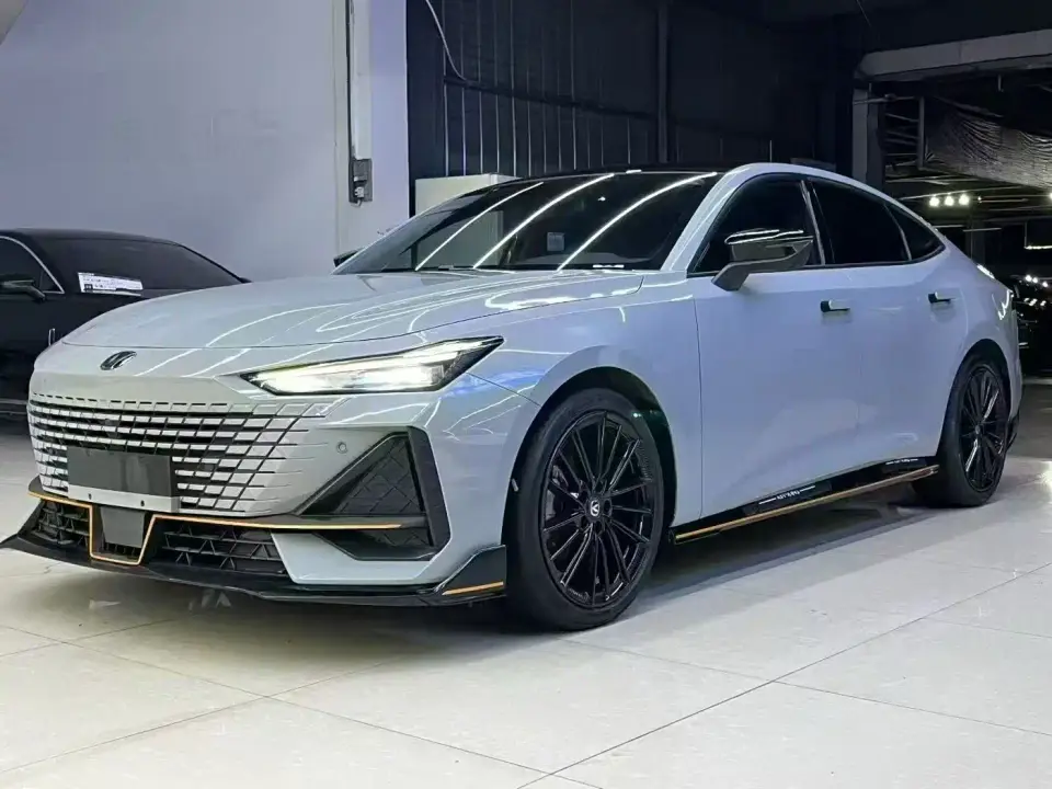 Changan UNI-V 1.5T Sport Edition 2023