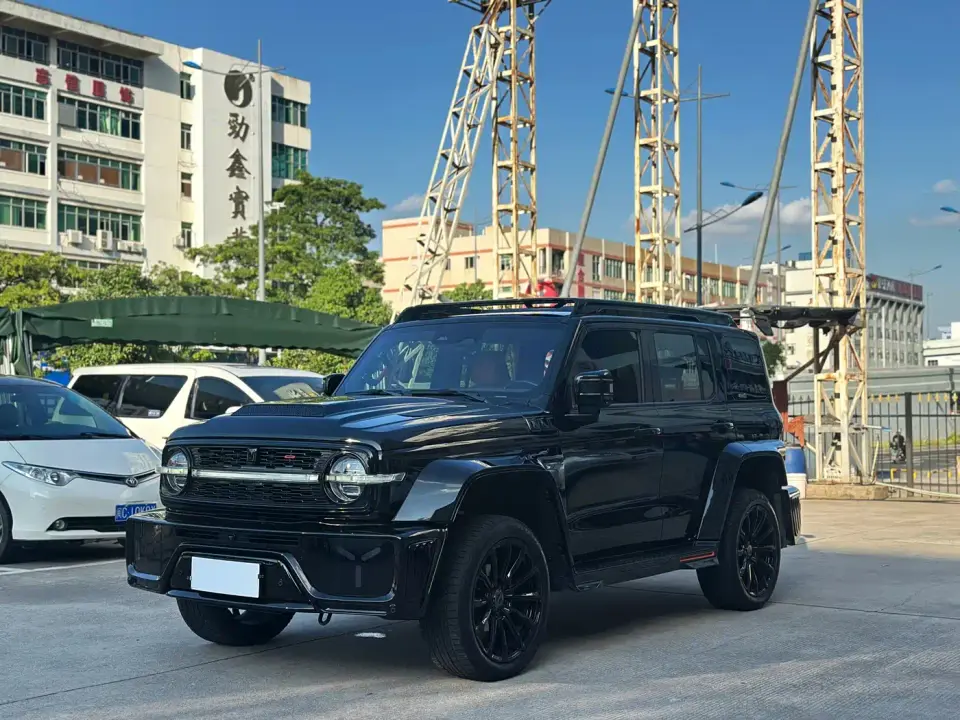 Crossboundary Auto Co-created Tank 300 2.0T Cyber Knight 2023