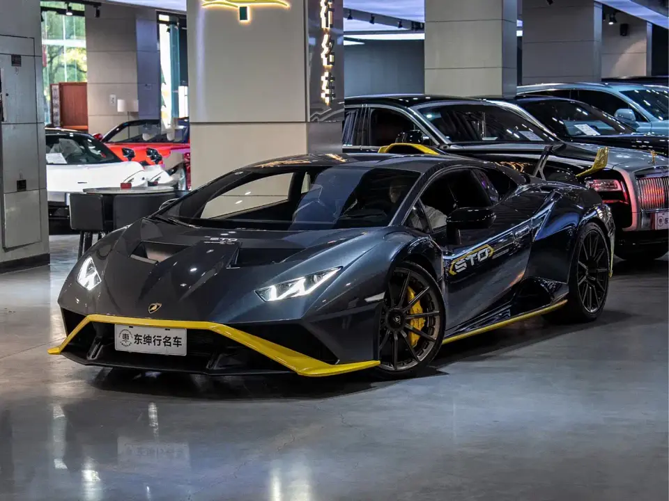 Lamborghini Huracán Huracán STO 2022