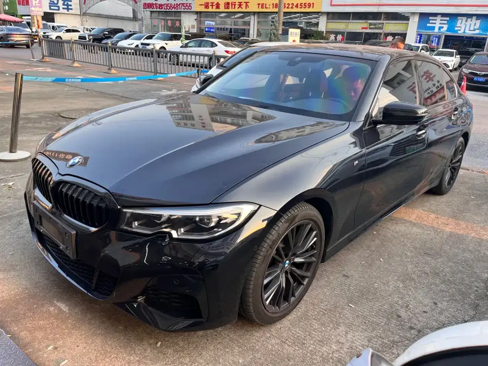 BMW 3 Series 325Li M Sport Night Edition 2021