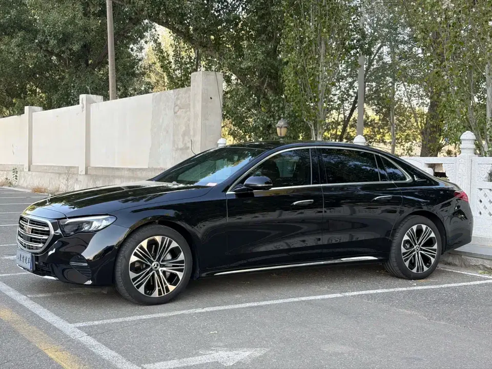 Mercedes-Benz E-Class E 300 L Luxury 2025