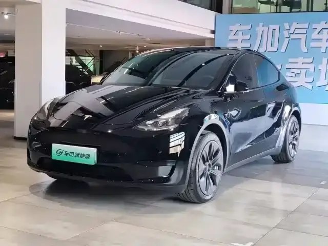 Tesla Model Y Facelift Rear-Wheel Drive Version 2023