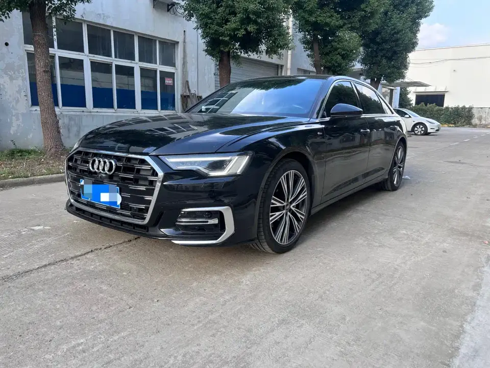 Audi A6L 45 TFSI Premium Elegance 2024