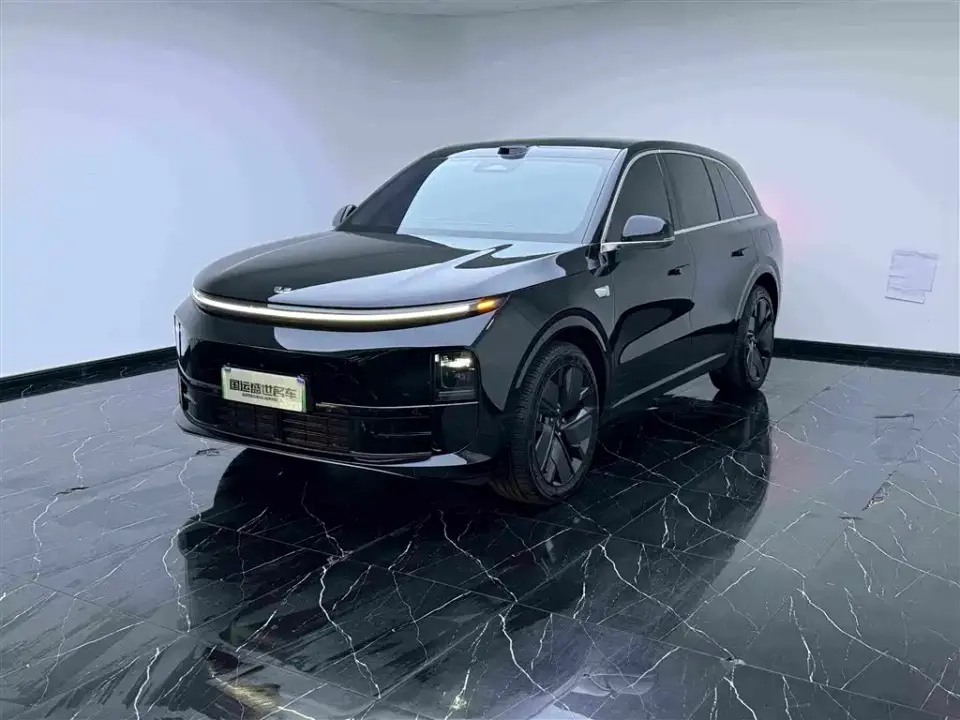 Li Auto L6 Pro Smart Renewal Edition 2025