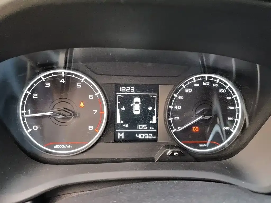 Ruilan Auto X3 PRO 1.5L Manual Xiaomeng 2023 — фото 4