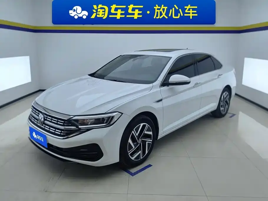 Volkswagen Sagitar 300TSI DSG Surpassing Edition 2023