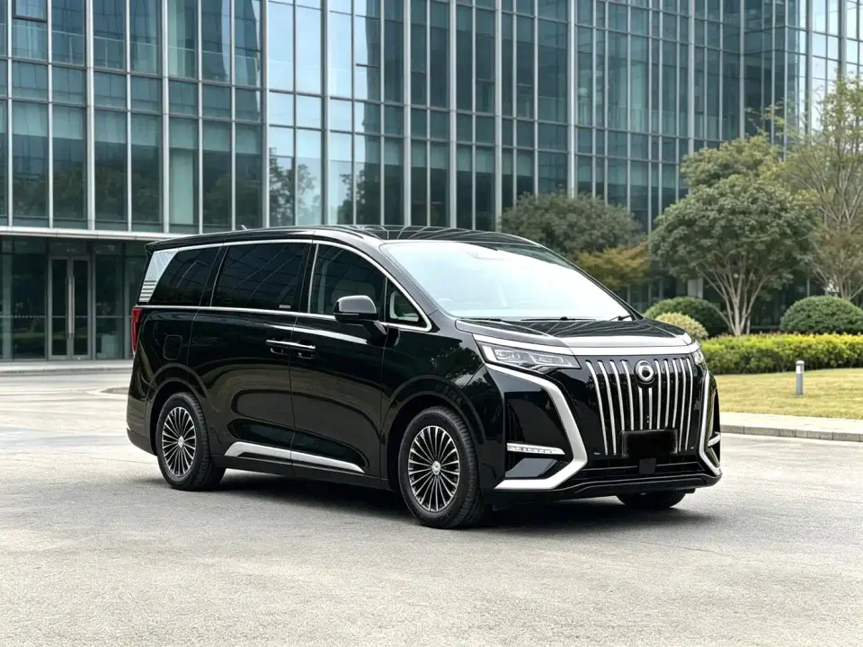 Denza D9 EV 620 Premium 2025