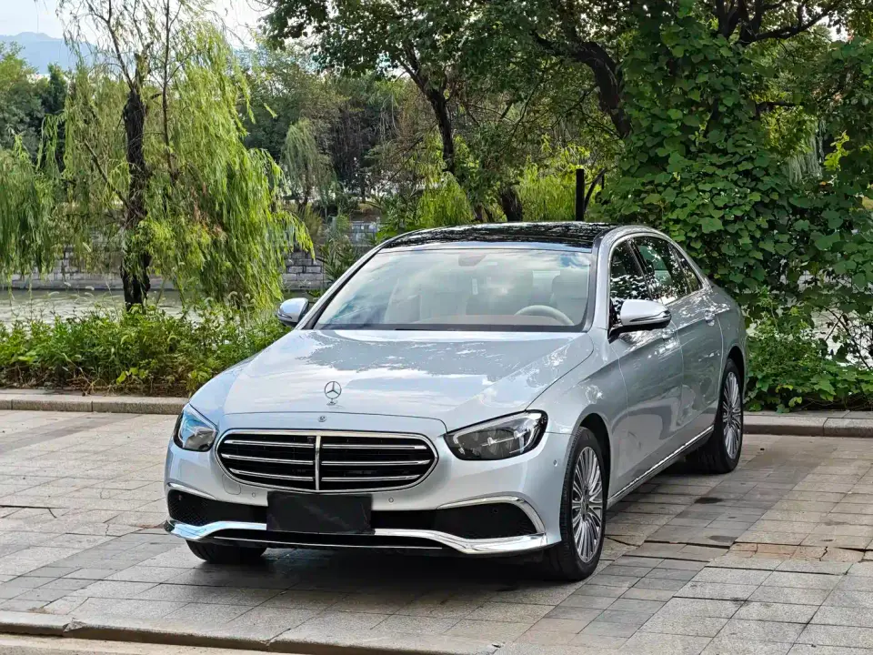 Mercedes-Benz E-Class Second Facelift E 300 L Fashion 2023
