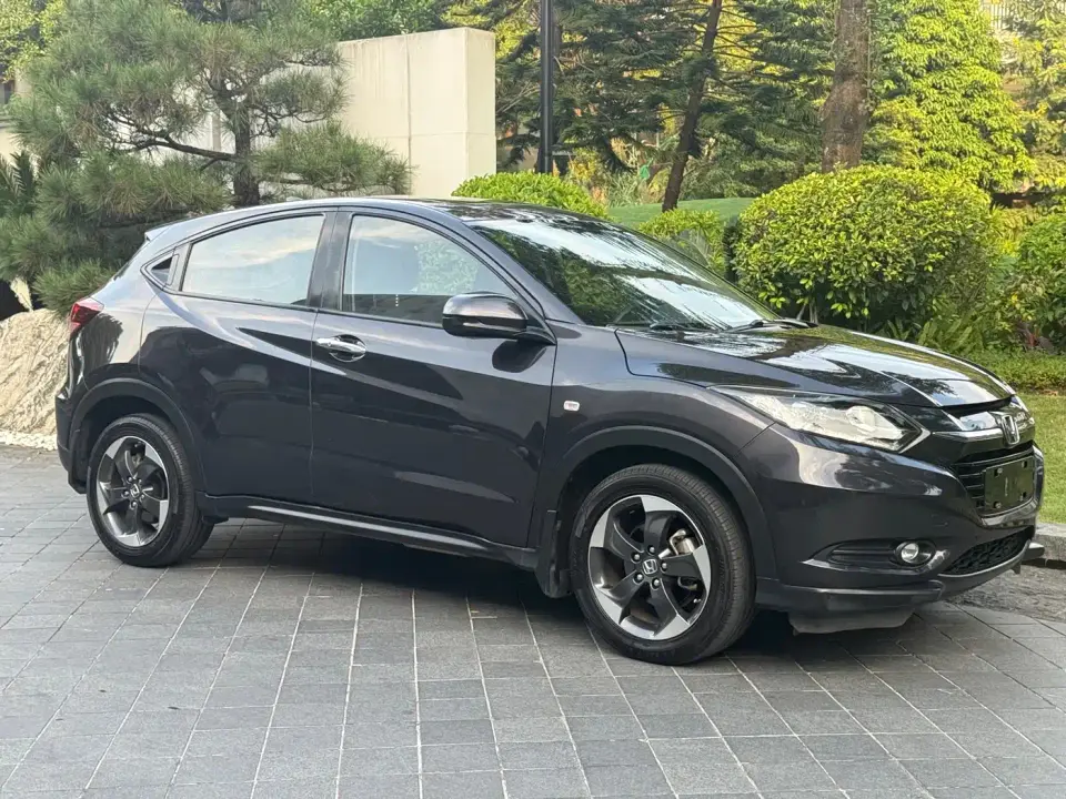 Honda Vezel 1.8L CVT 2WD Pioneer 2019