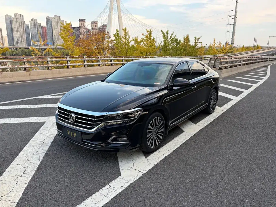 Volkswagen Passat 330TSI Luxury Edition China VI 2019