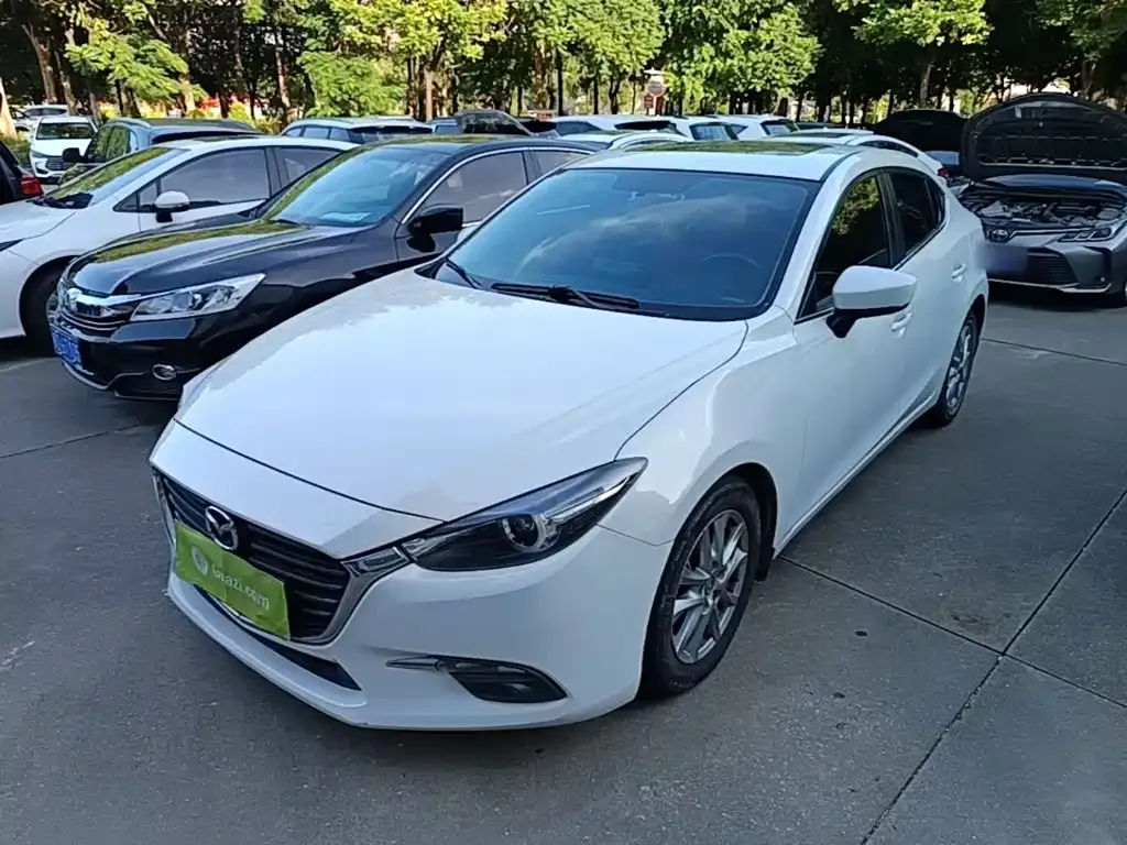 Mazda Mazda3 Axela Sedan 1.5L Automatic Luxury China V 2019 — фото 2