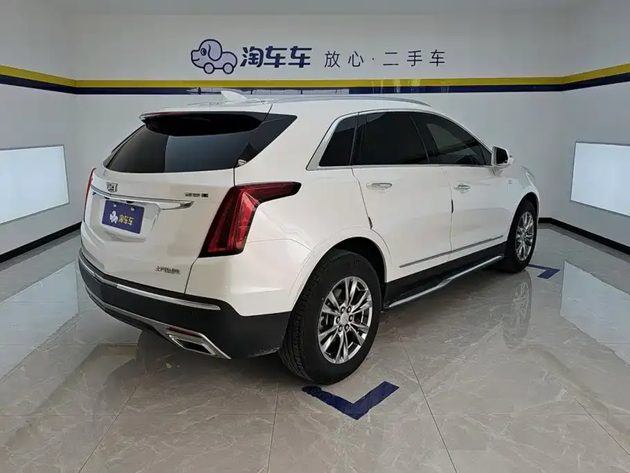 Cadillac XT5 28T Luxury Model 2019 — фото 3