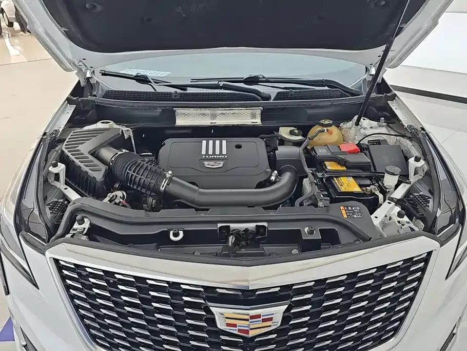 Cadillac XT5 28T Luxury Model 2019 — фото 10