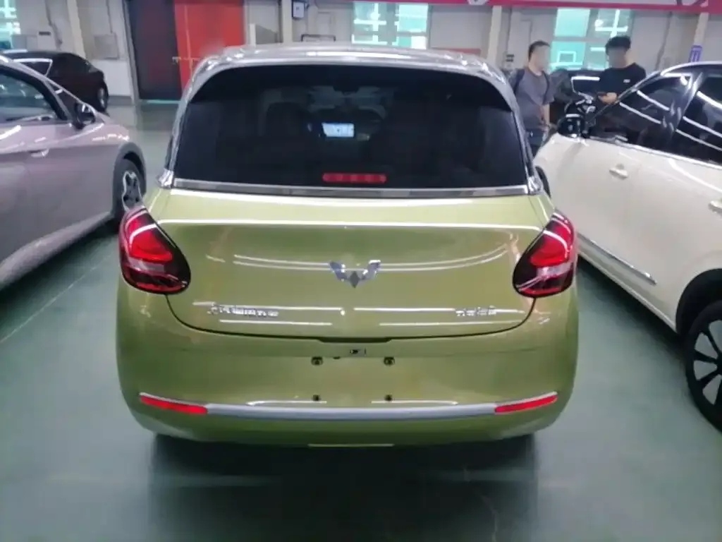 Wuling Motors Wuling Bingo Model 333km Joy+ Version 2023 — фото 6