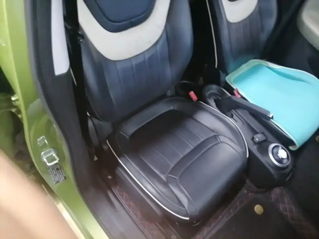 Wuling Motors Wuling Bingo Model 333km Joy+ Version 2023 — фото 25