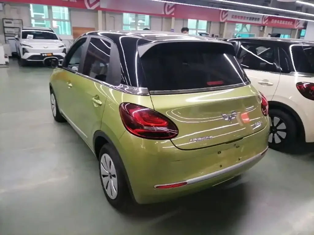 Wuling Motors Wuling Bingo Model 333km Joy+ Version 2023 — фото 5