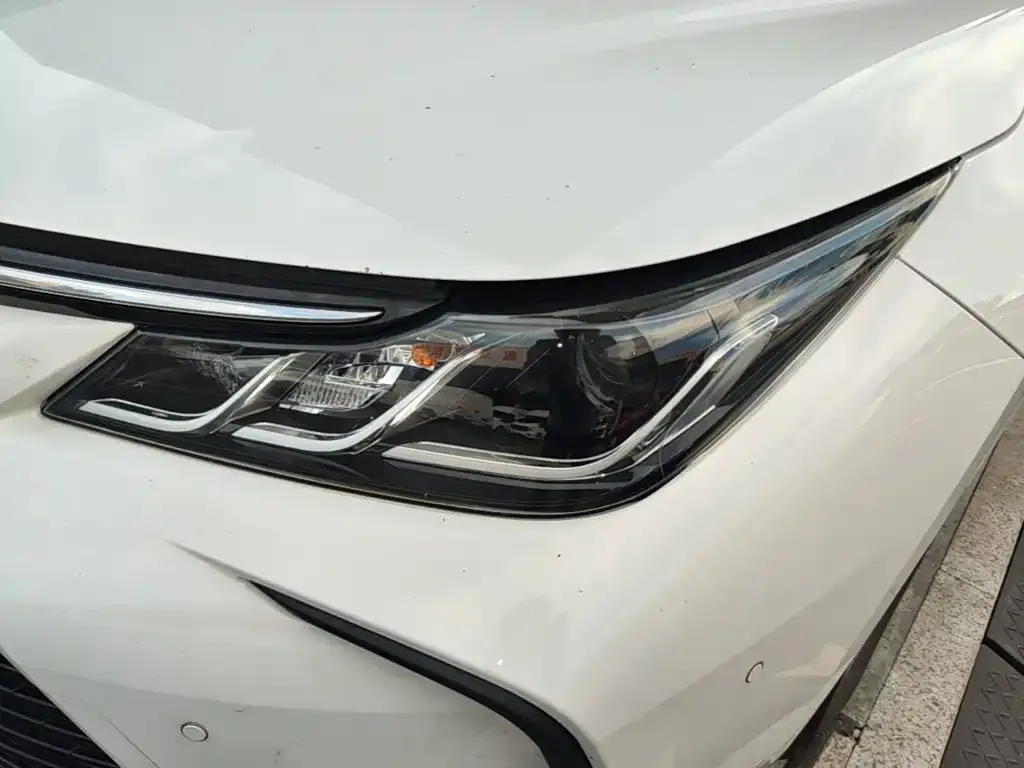 Toyota Corolla 1.2T S-CVT Elite PLUS Edition 2022 — фото 24