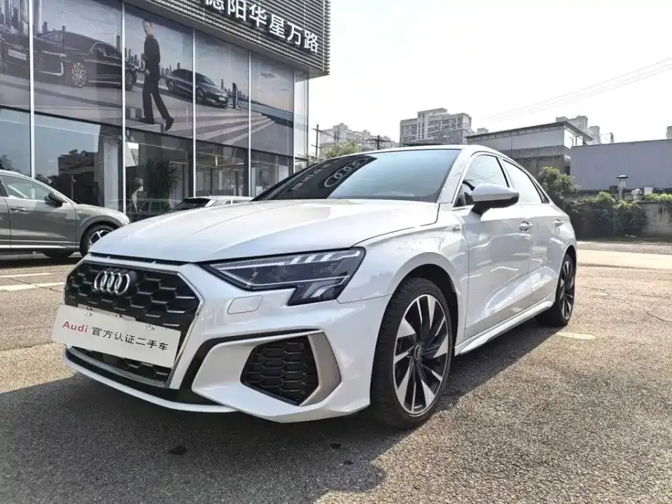 Audi A3 Model A3L Limousine 35 TFSI Fashion Sport 2024