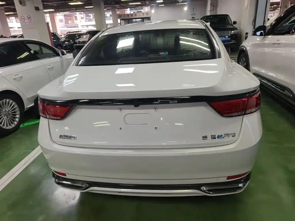 Geely Borui PHEV 1.5T ePro Leading Edition 2021 — фото 6