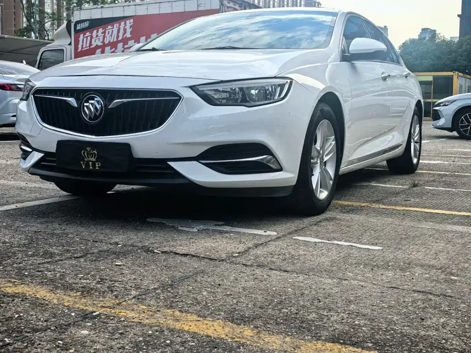 Buick Regal 20T Elite China VI 2020