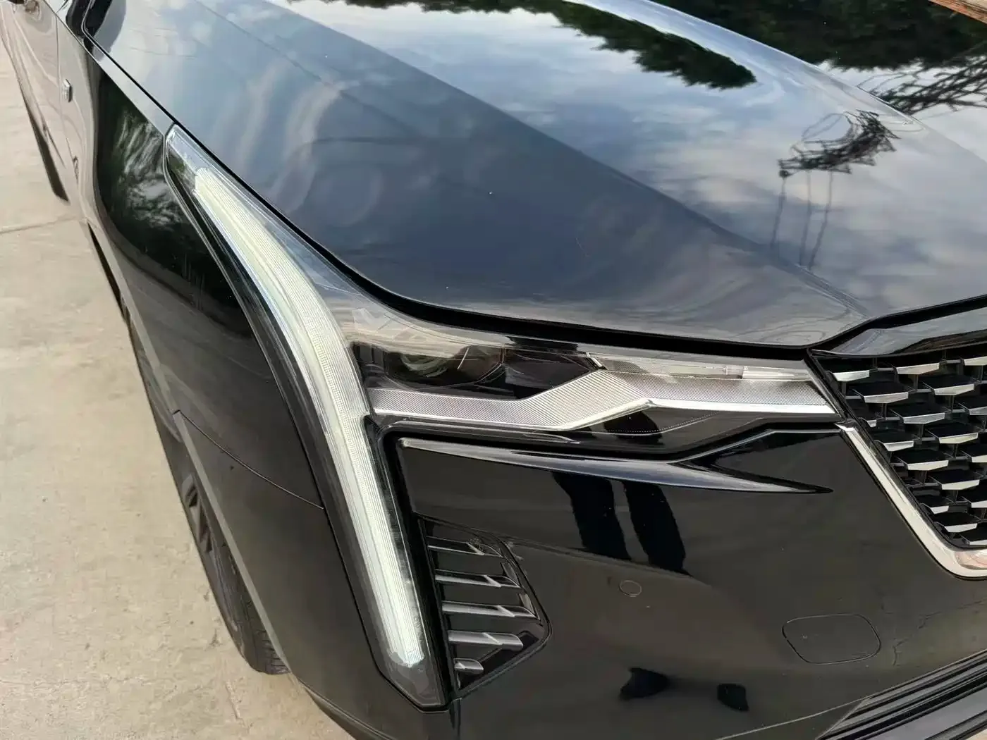 Cadillac CT4 28T Premium 2022 — фото 14