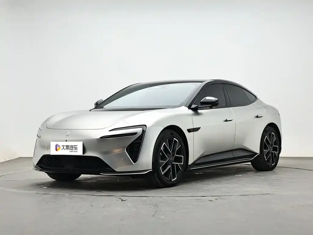 Avatr 06 Model Pro Extended Range Edition 2025