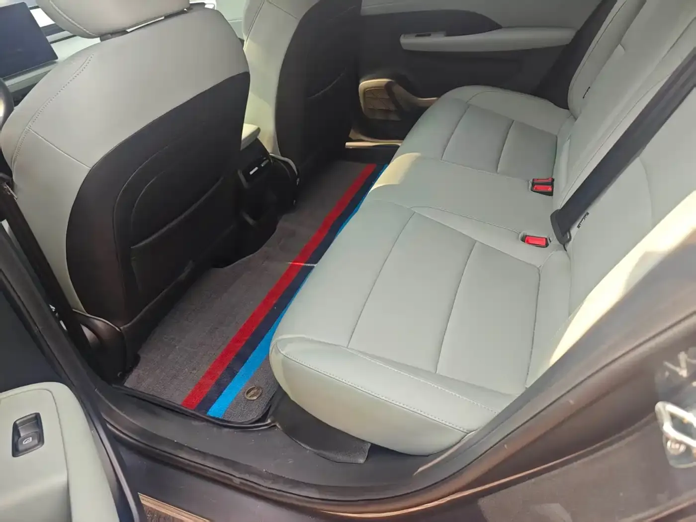 Roewe D6 520km Comfort Edition 2025 — фото 10