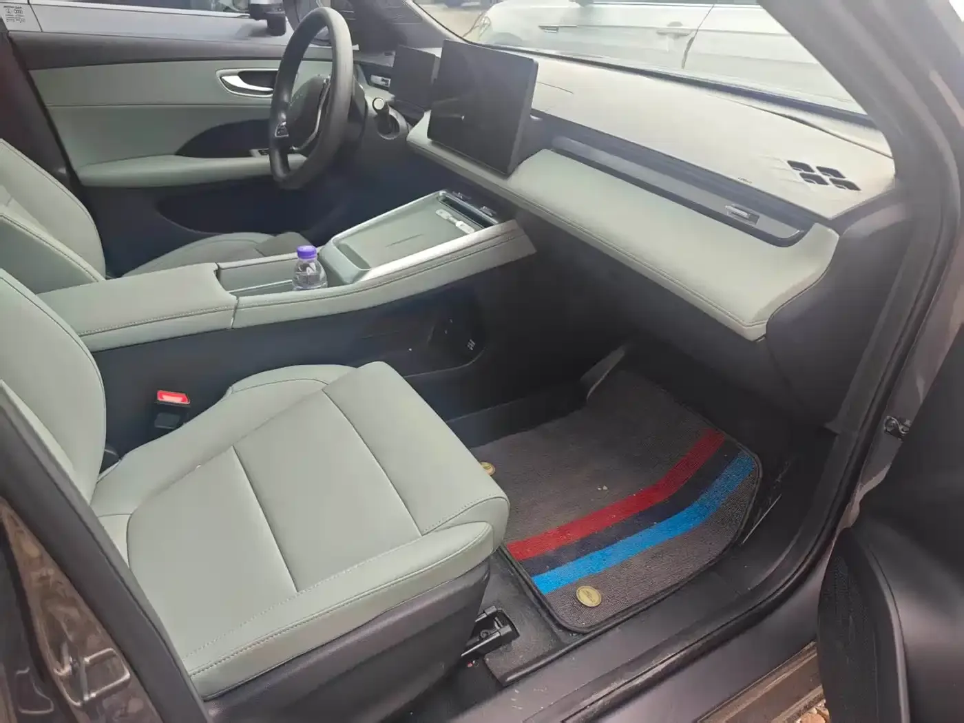 Roewe D6 520km Comfort Edition 2025 — фото 8