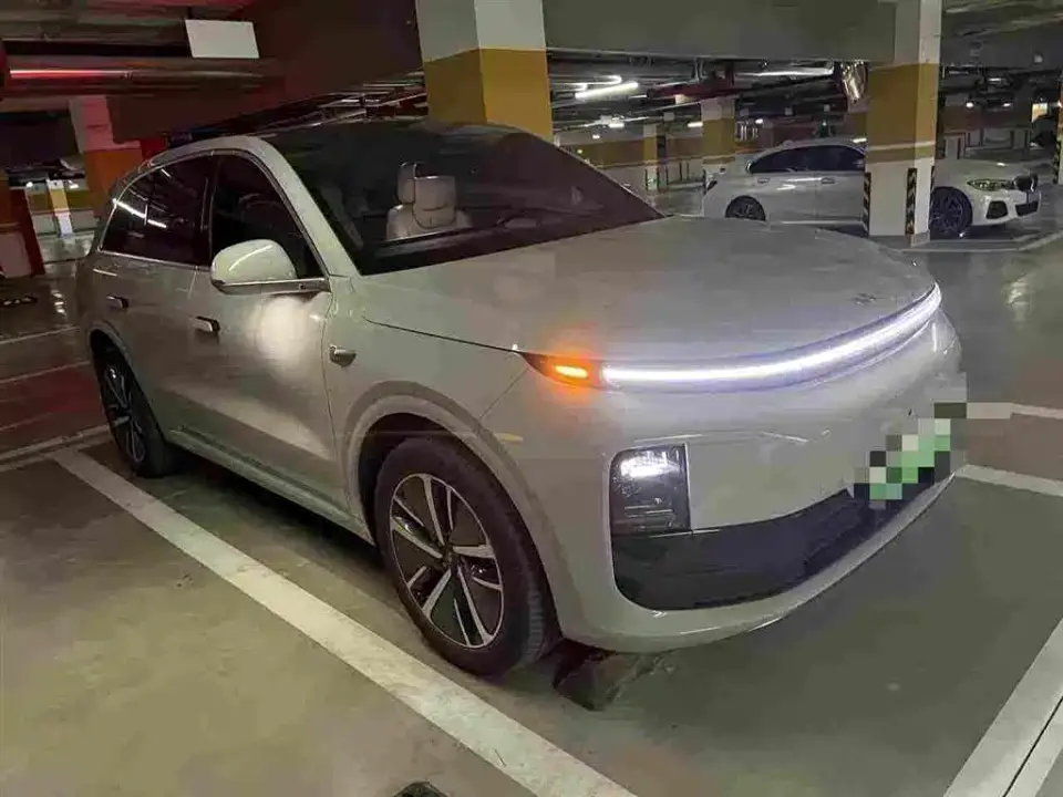Li Auto L6 Pro 2024