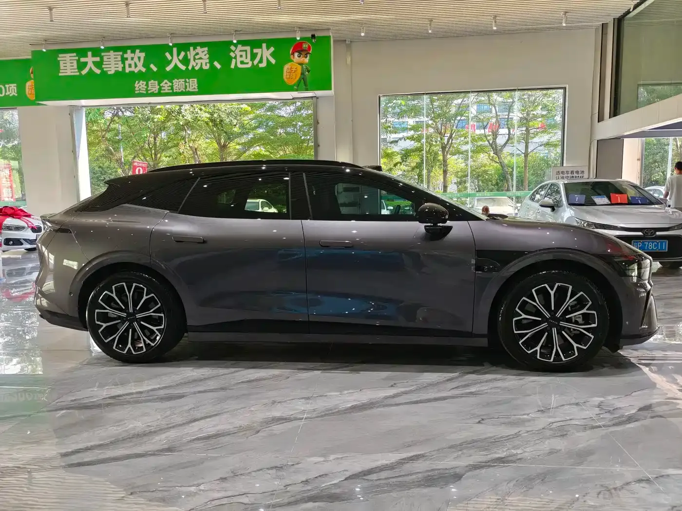 Zeekr 007GT Long Range RWD Smart Driving Edition 100kWh 2026 — фото 4