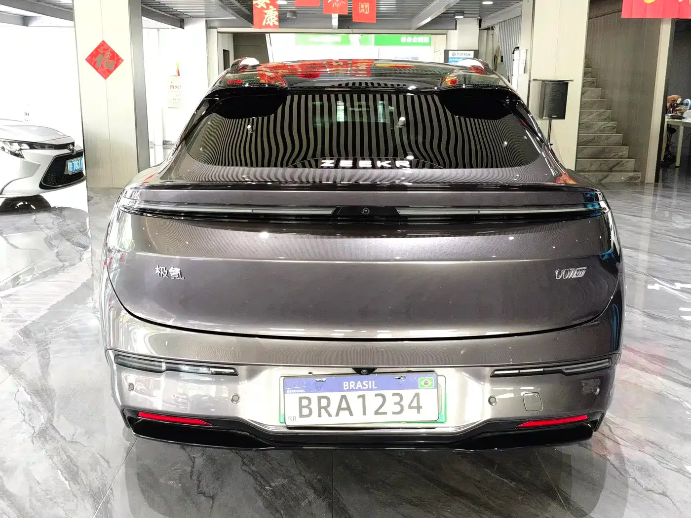 Zeekr 007GT Long Range RWD Smart Driving Edition 100kWh 2026 — фото 6