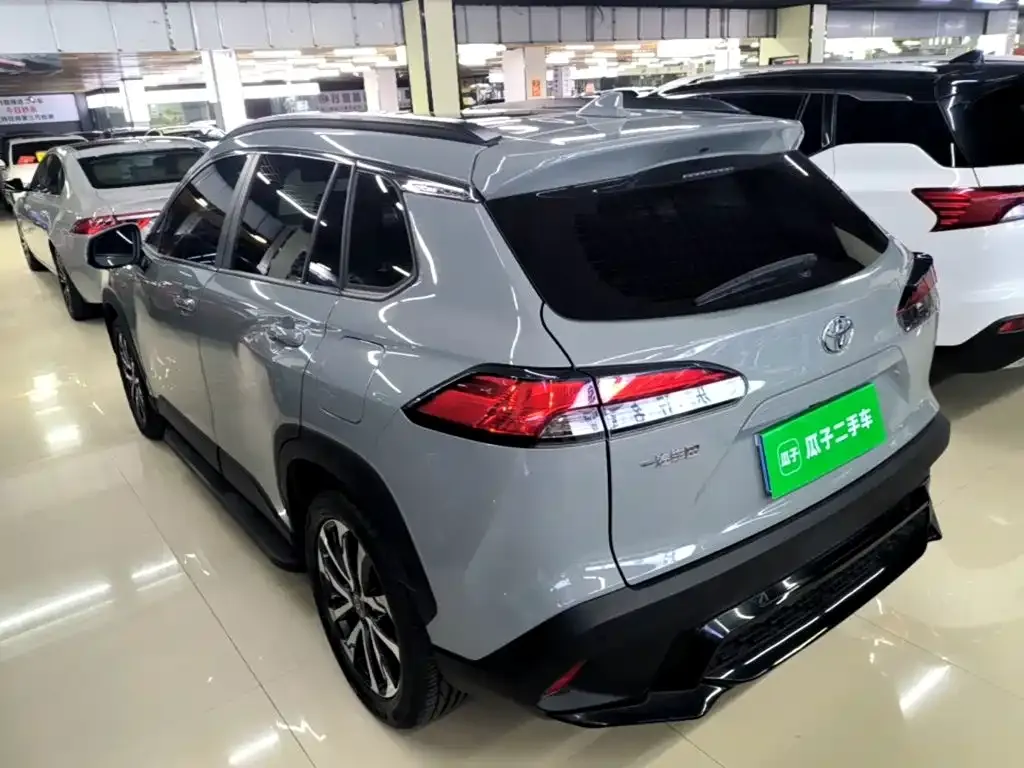 Toyota Corolla Cross 2.0L Flagship Edition 2022 — фото 5