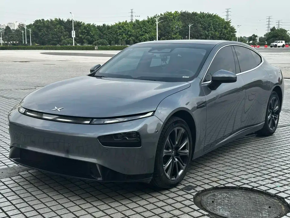 XPeng P7 Model 586E 2020
