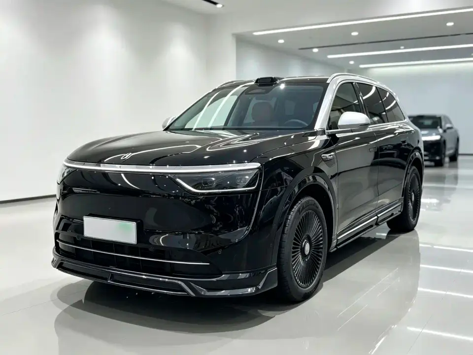 AITO Wenjie AITO M8 Extended Range Ultra 53.4kWh 6-Seater 2025