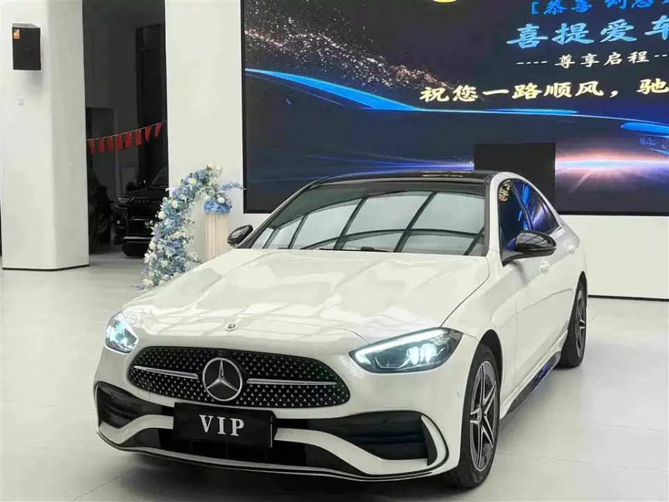 Mercedes-Benz C-Class Facelift C 260 L Night Sport Edition 2025