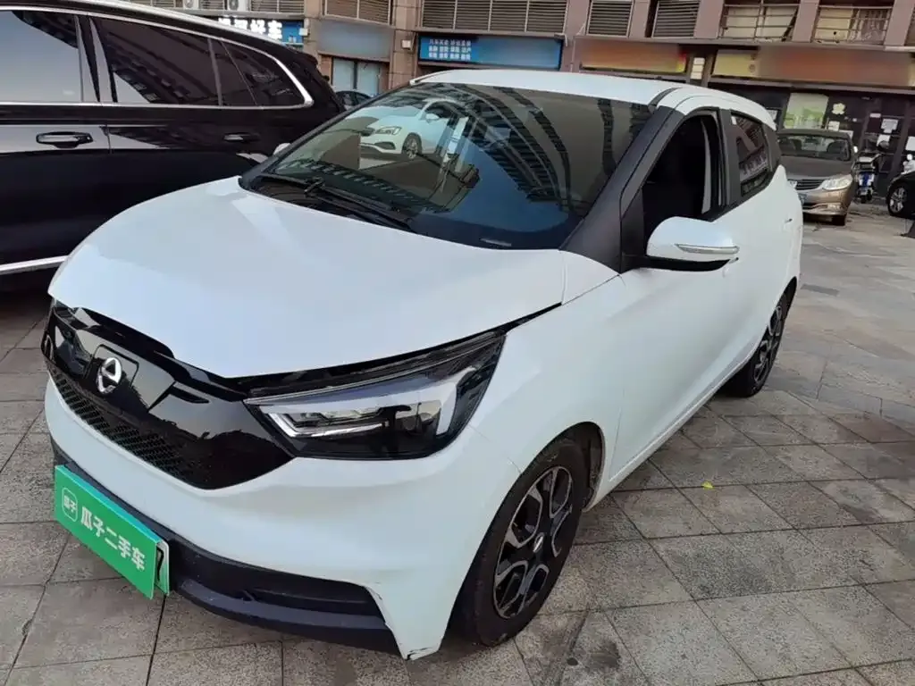 JMCG New Energy Yizhi EV3 Mini Radar Yue Run Model 2021 — фото 2