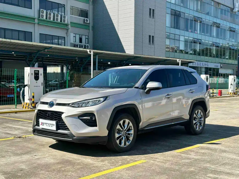 Toyota Wildlander Hybrid 2.5L E-CVT FWD Luxury Edition 2022