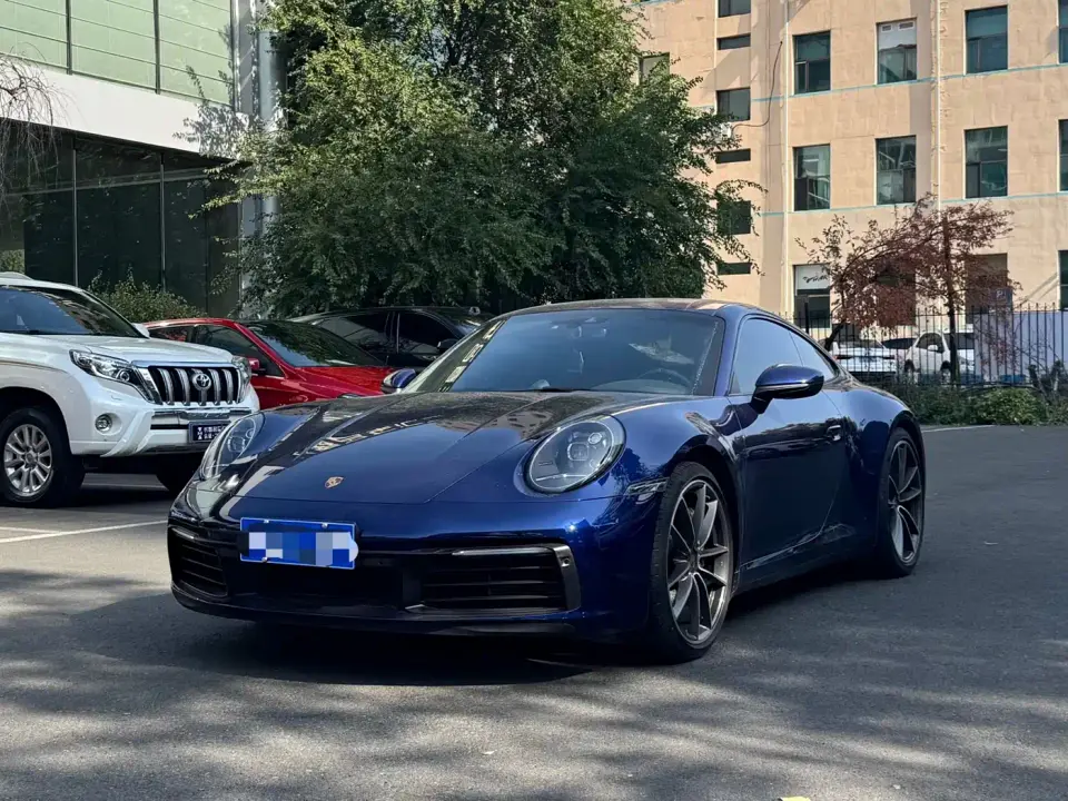 Porsche 911 Carrera 3.0T 2021
