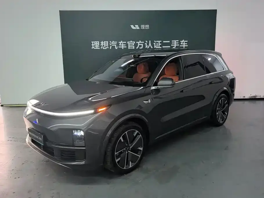 Li Auto Li L8 Ultra Smart Renewal Edition 2025