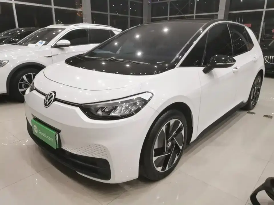 Volkswagen ID.3 Outstanding Edition 2024