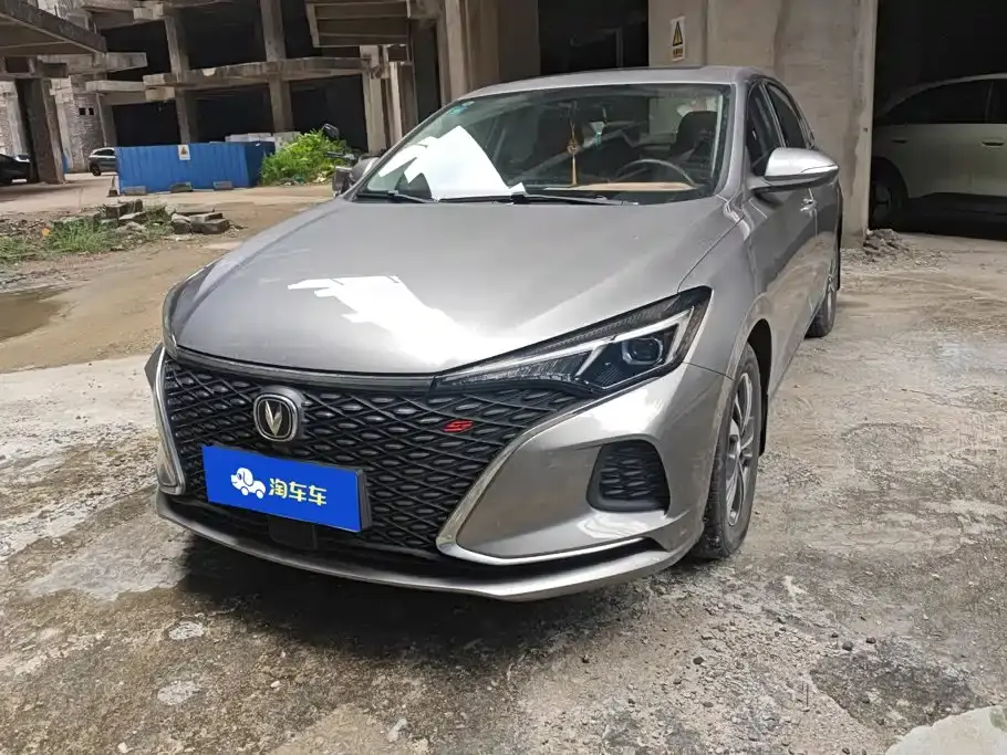 Changan Eado PLUS Blue Whale NE 1.4T GDI DCT Premium 2020