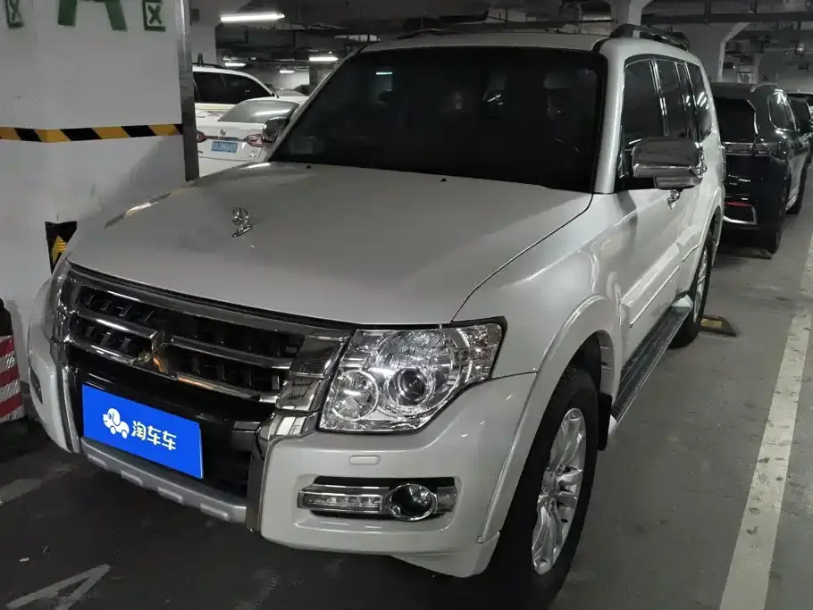 Mitsubishi Pajero (Import) 3.8 5-door GLS Flagship Sunroof 2020
