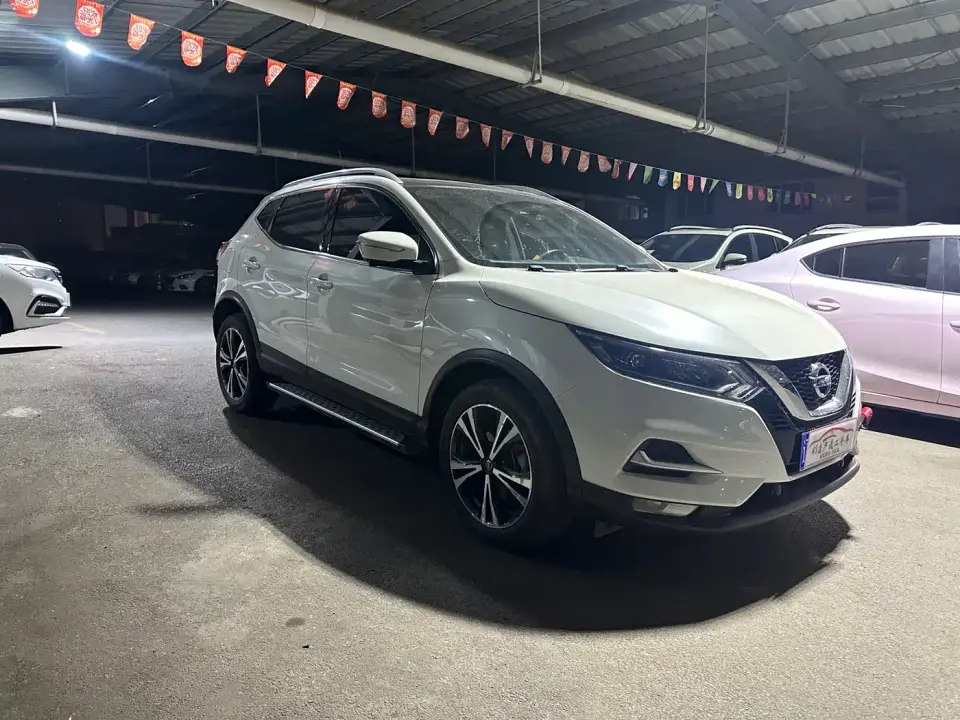 Nissan Qashqai 2.0L CVT XV Prem Luxury Edition 2022