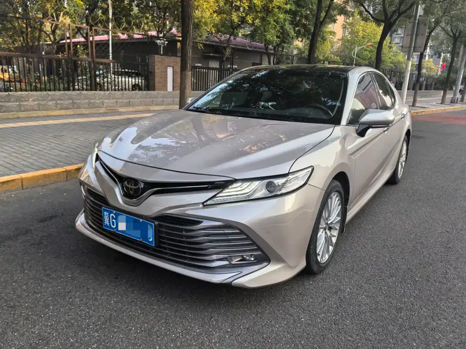 Toyota Camry 2.5G Luxury (China V) 2020